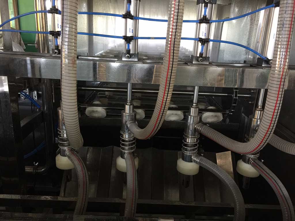 รูปผลงาน โรงงานน้ำดื่ม ดอกจำปาขาว สปป.ลาว 21
