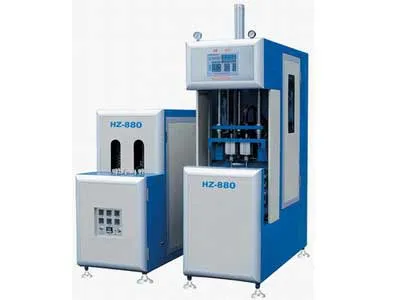 รูปเครื่องเป่าขวดน้ำดื่ม PET แบบกึ่งอัตโนมัติ