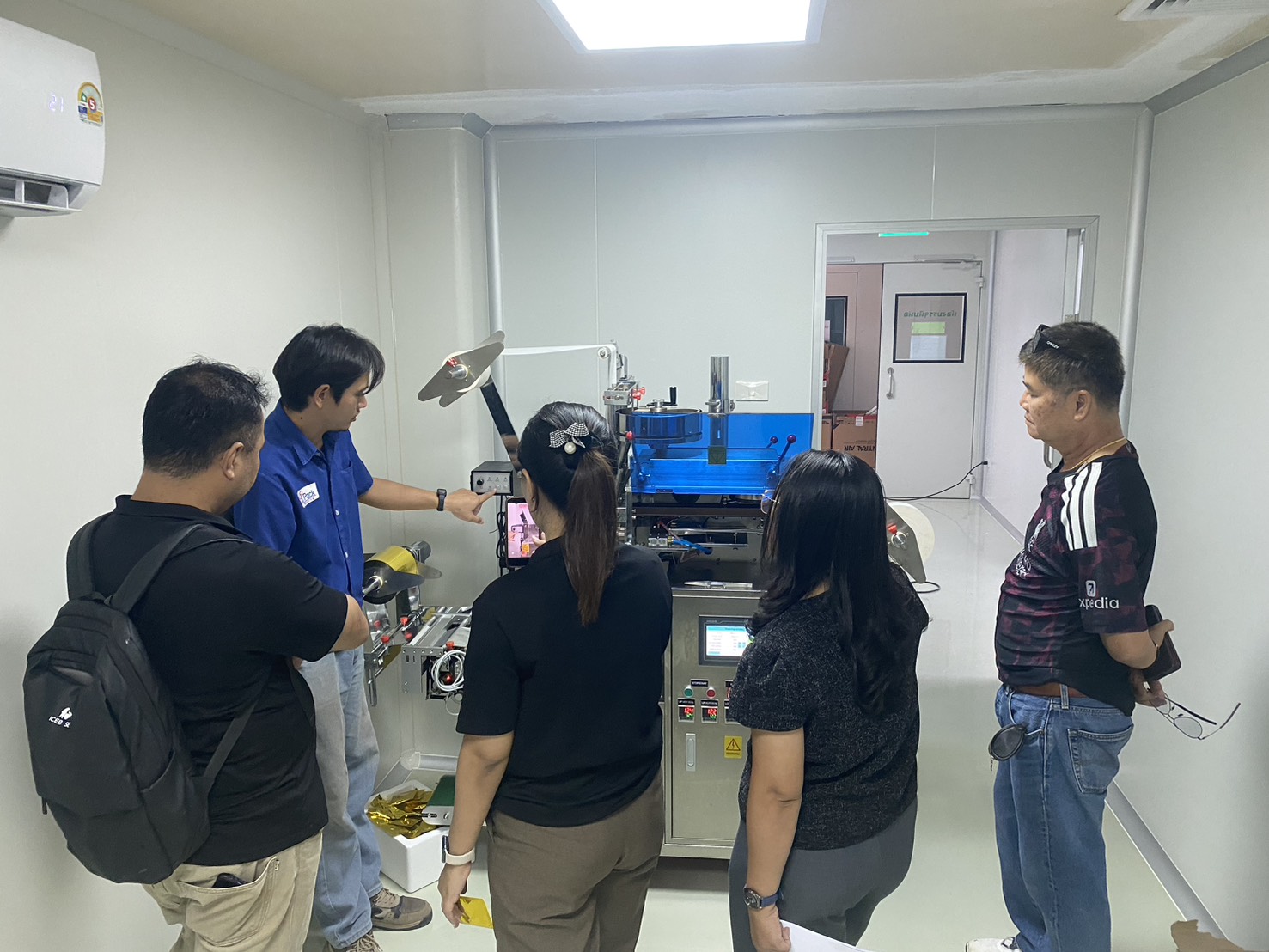 ติดตั้งเครื่องบรรจุชาอัตโนมัติ  ซองในซองนอก ติดเชือกติดเเท็ก    ปทุมธานี